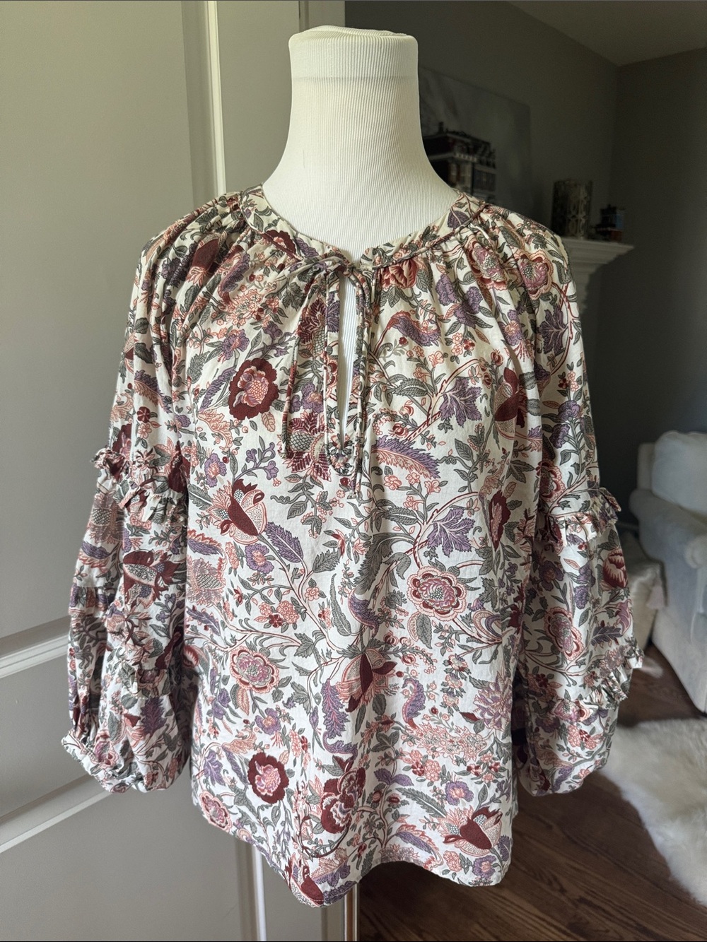 Love The Label Floral Print Peasant Top Ivory Balloon Sleeve Sz S